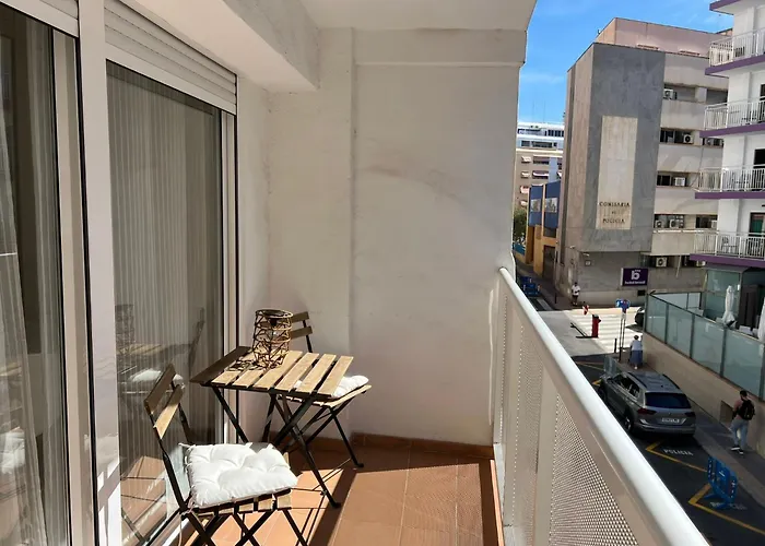 Precioso Apartamento De 2 Habitaciones Recien Reformado En Benidorm